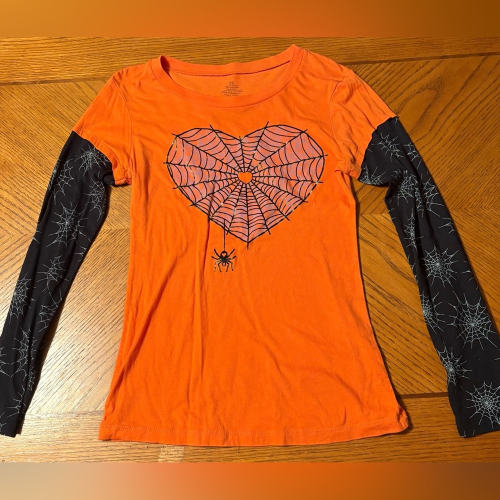 Halloween Orange and Black Spider Web Long Sleeve Tee size medium